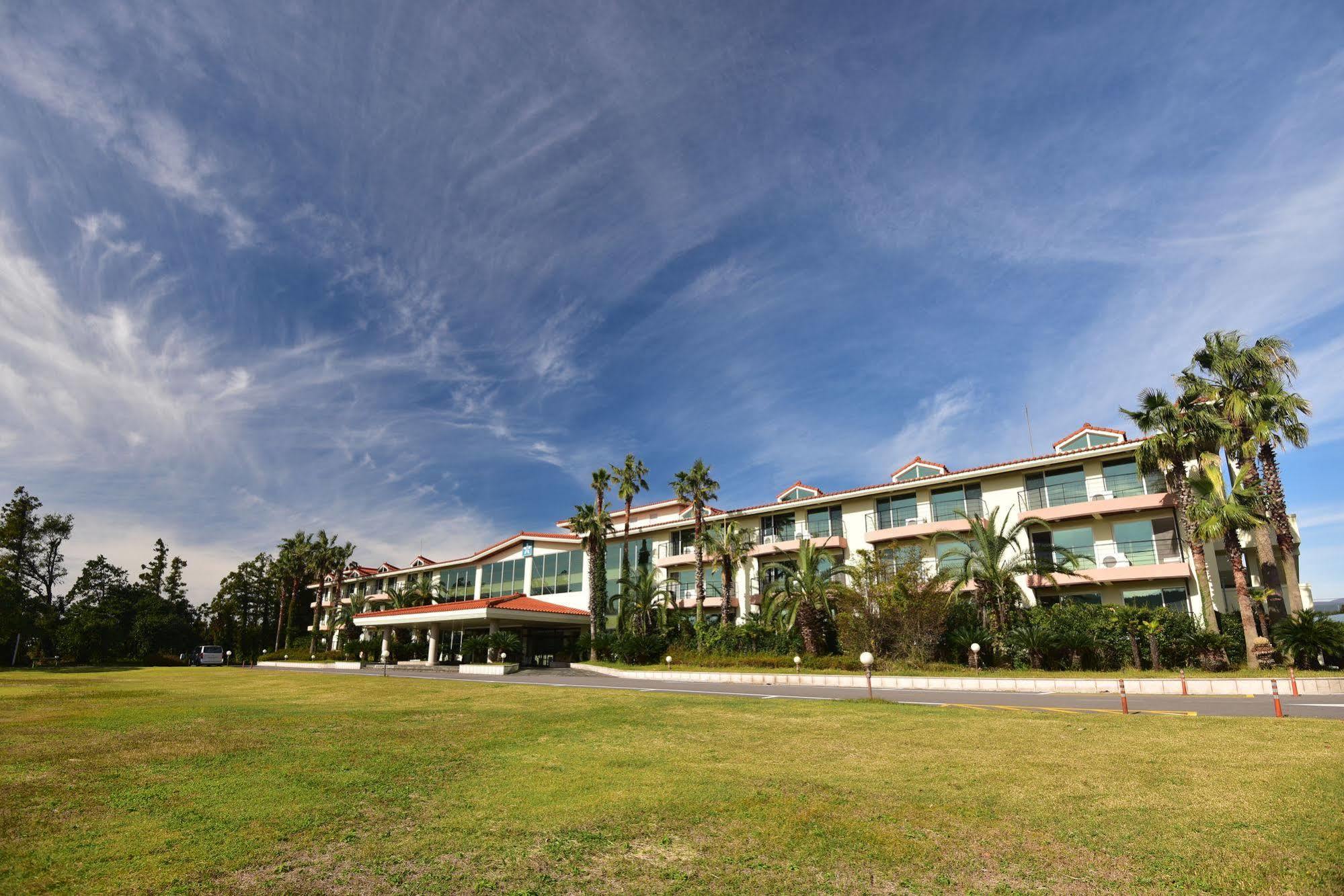 Lake Hills Jeju Resort Seogwipo Exterior foto